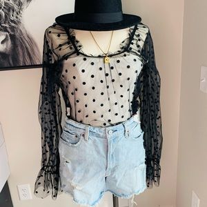 Mesh dotted top
